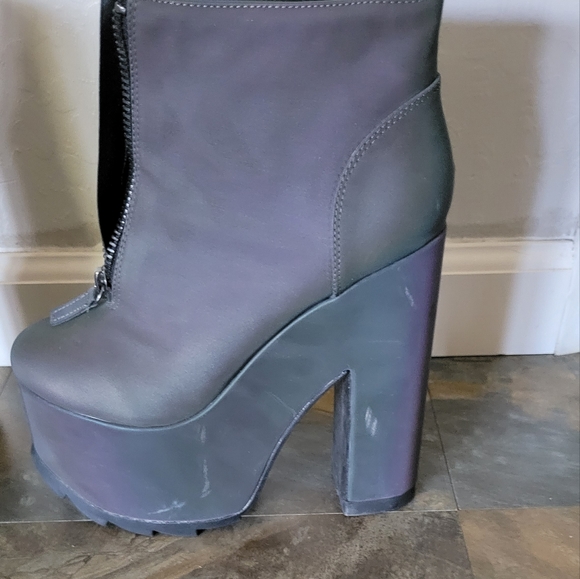 Yru nightmare reflective boots - Picture 3 of 3